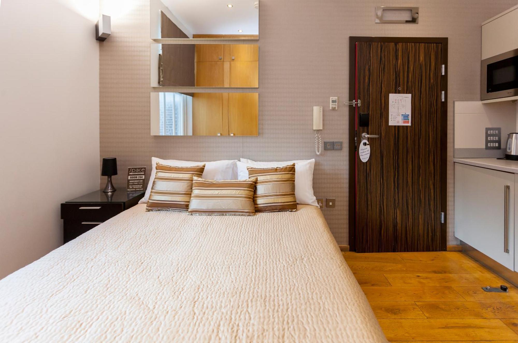 Space Aparthotel Λονδίνο Εξωτερικό φωτογραφία