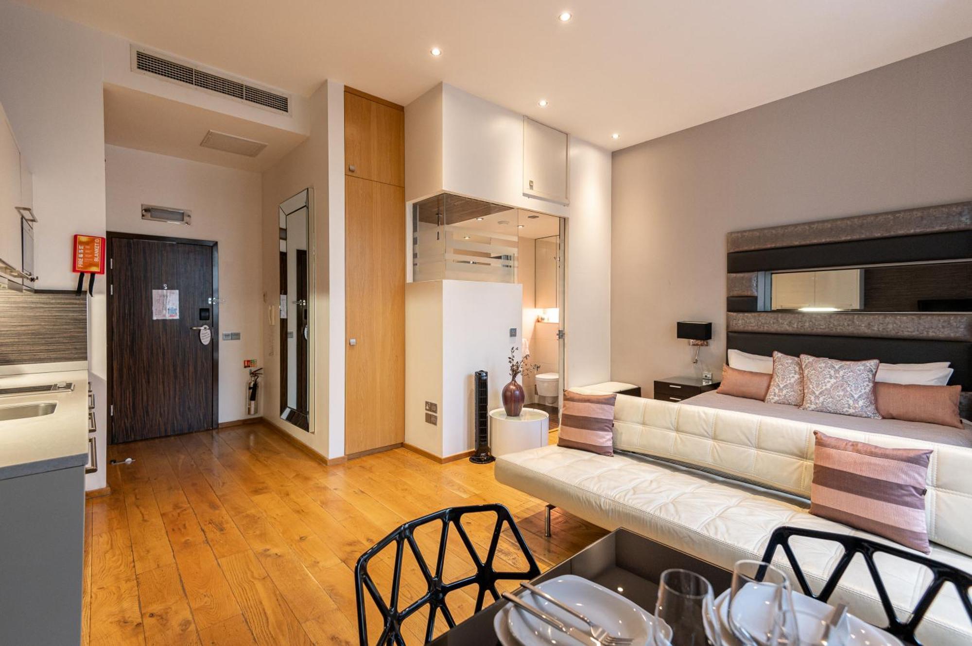 Space Aparthotel Λονδίνο Εξωτερικό φωτογραφία